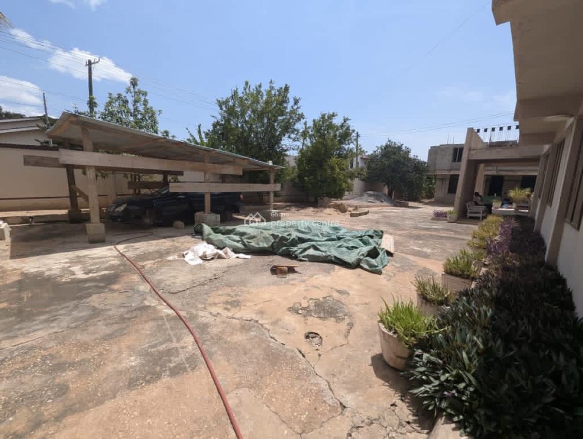 8 Bedrooms, Mile7 to Tantra Hills Road, Achimota, Accra, Detached Duplex for Rent