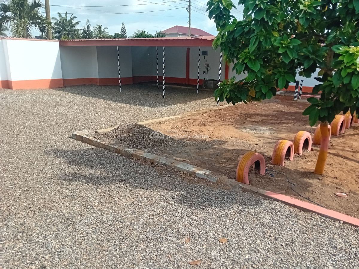 a Semi-furnished 7 Beedrooms Guesthouse with a Separate Boys Quarters, 12 Anum Street, La Nkwantanang Madina Municipal, Accra, Hotel / Guest House for Sale