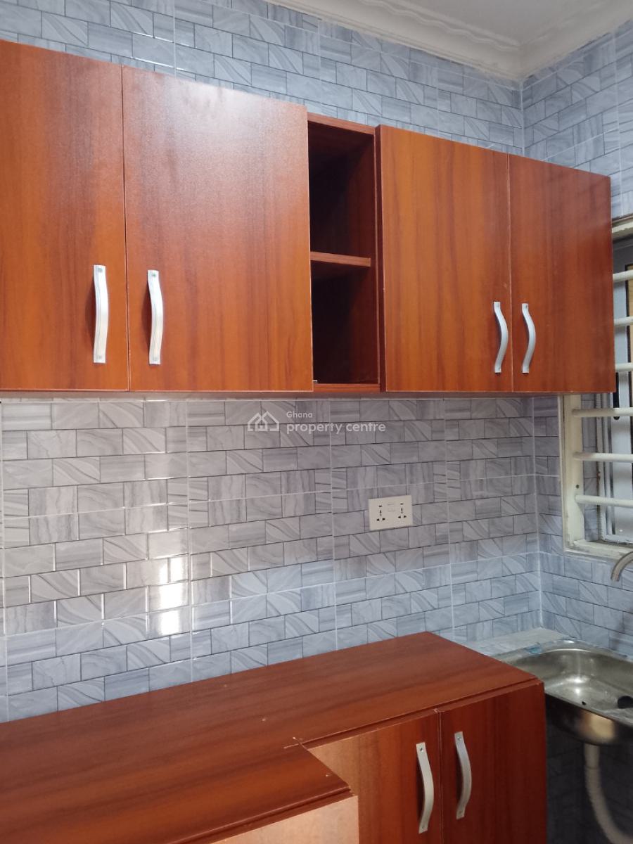 One Bedroom Self Contain, Labadi Palm Wine Junction, La (labadi), La Dade Kotopon Municipal, Accra, House for Rent