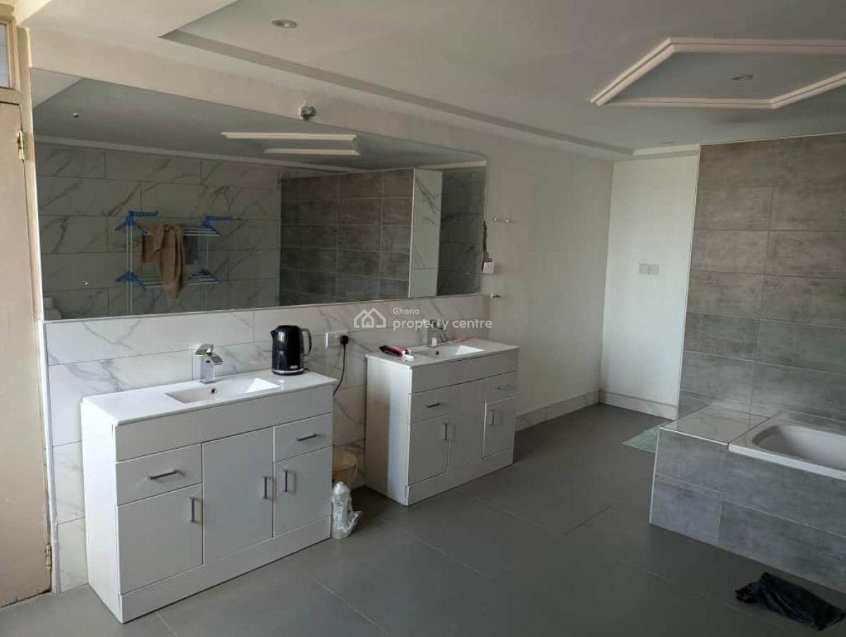 8 Bedrooms House on Tarred Road, Ideal for Hospitals, Schools, Etc., Tantra Hills, Near Champion Divine Clinic, Achimota, Accra, Commercial Property for Rent