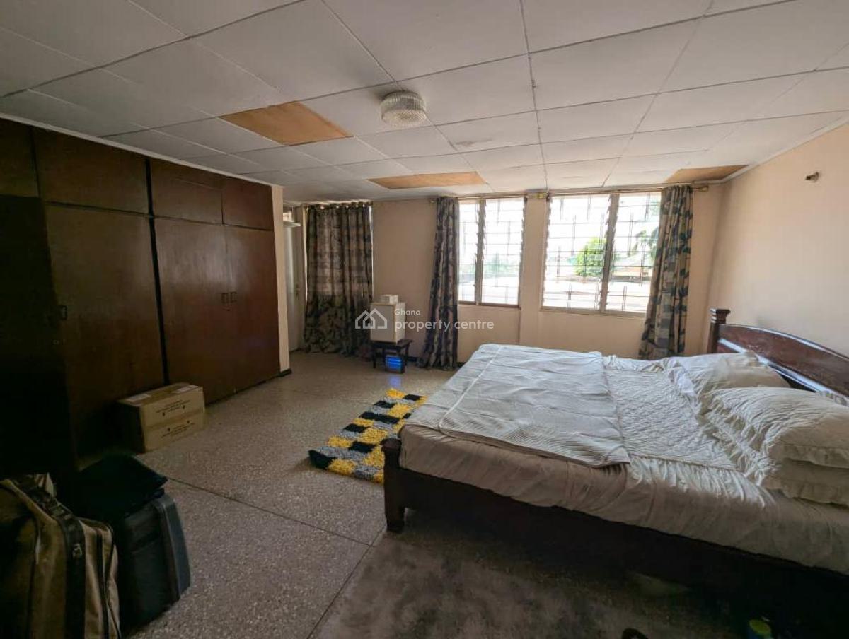 8 Bedrooms House on Tarred Road, Ideal for Hospitals, Schools, Etc., Tantra Hills, Near Champion Divine Clinic, Achimota, Accra, Commercial Property for Rent
