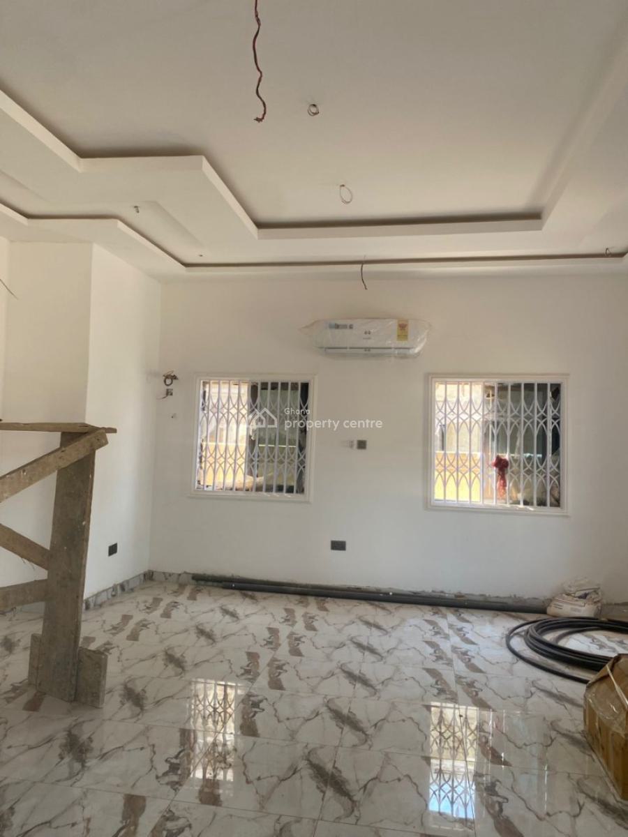 3 Bedrooms House, Tantral Hills, Near Aninja Hospital, Achimota, Accra, House for Sale