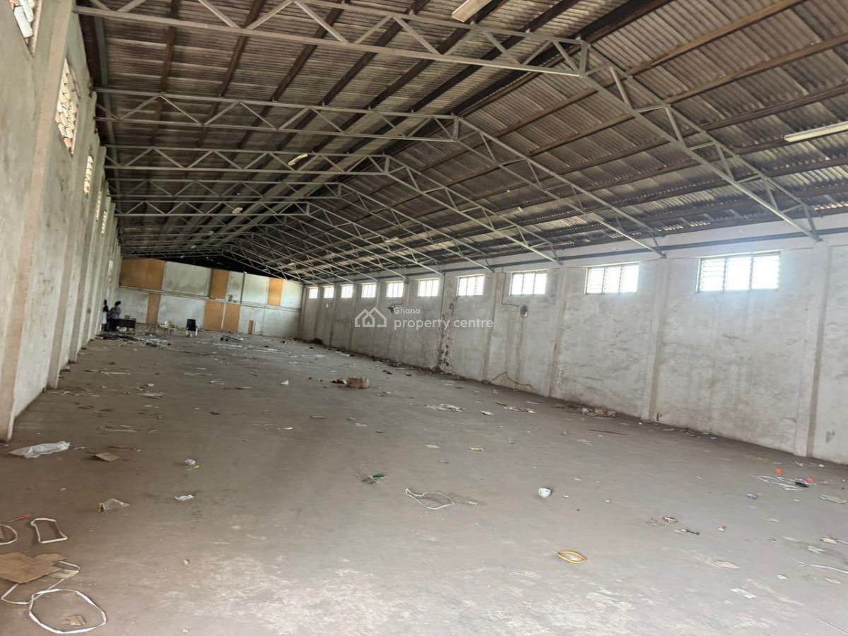 880 Sqm Warehouse, North Industrial Area, Kaneshie, Accra, Commercial Property for Rent