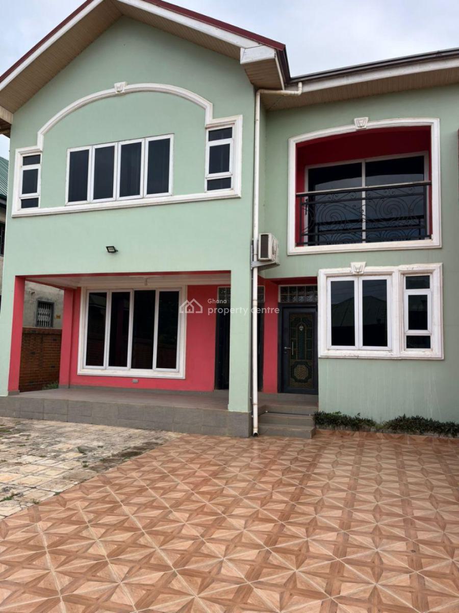 4 Bedrooms House, Oyarifa, La Nkwantanang Madina Municipal, Accra, Semi-detached Duplex for Rent