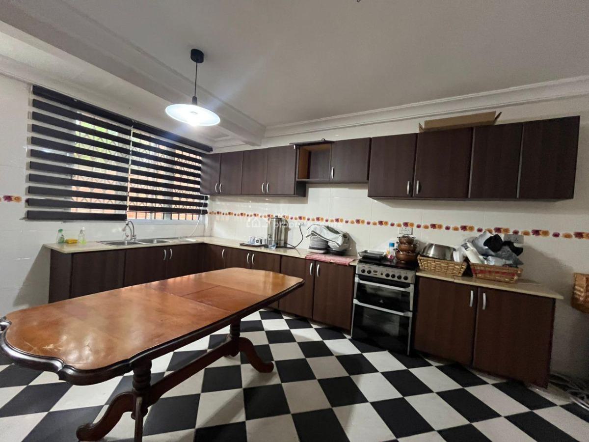 4 Bedrooms House, Oyarifa, La Nkwantanang Madina Municipal, Accra, Semi-detached Duplex for Rent