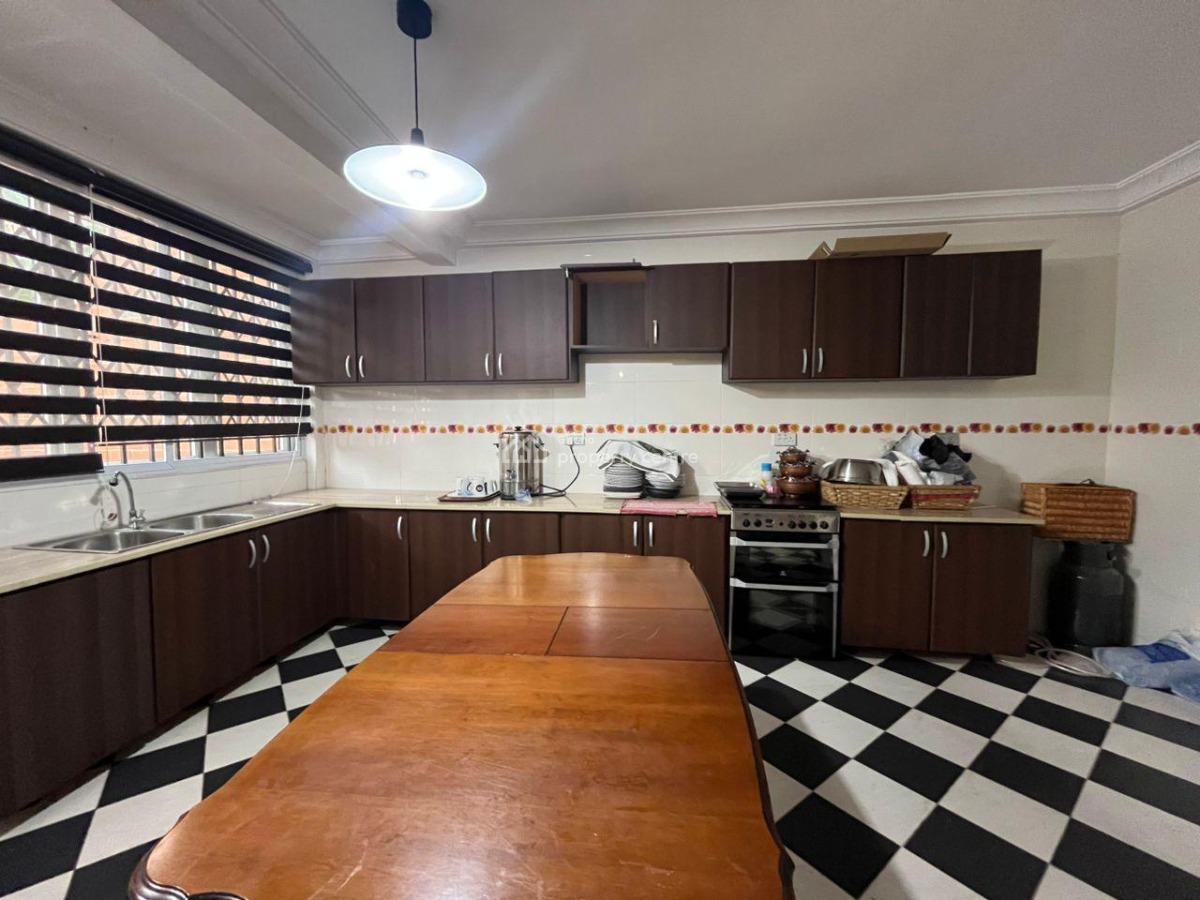 4 Bedrooms House, Oyarifa, La Nkwantanang Madina Municipal, Accra, Semi-detached Duplex for Rent