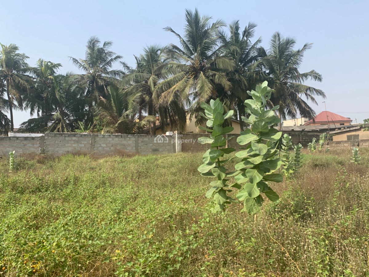 Titled Serviced Beach Front Land with Flexible Payment Terms, Nungua, Ledzokuku-krowor, Accra, Mixed-use Land for Sale