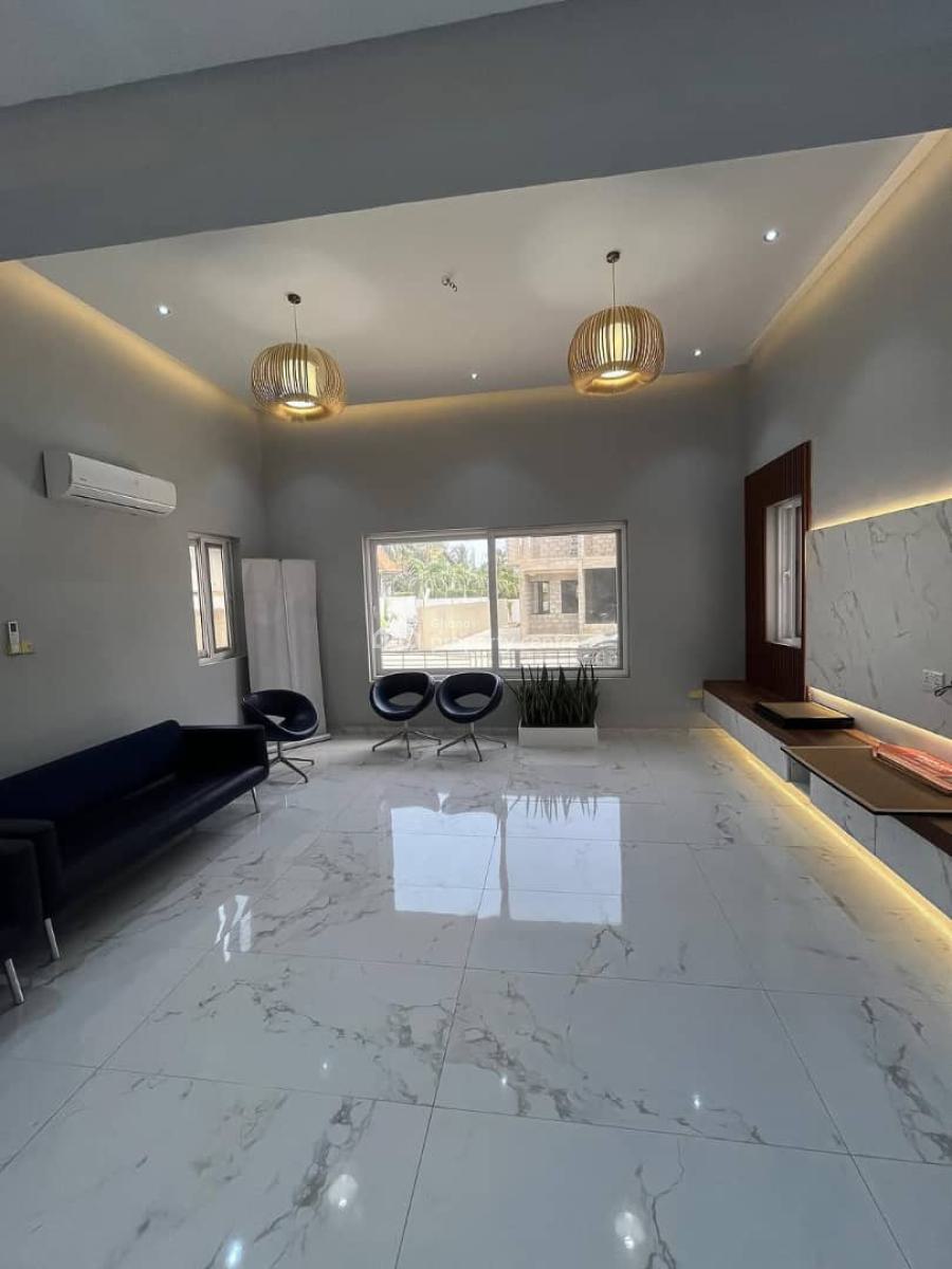3 Bedroom Single Storey Building in Gated Community, East Airport., East Airport, Airport Residential Area, Accra, Detached Duplex for Sale
