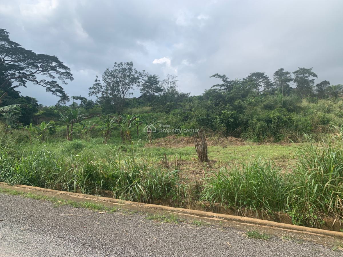 Registered Serviced Plots of Land with Flexible Payment Terms, Aburi, Akuapim South Municipal, Eastern Region, Mixed-use Land for Sale