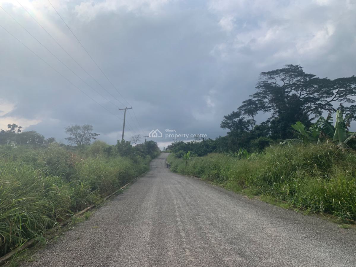 Registered Serviced Plots of Land with Flexible Payment Terms, Aburi, Akuapim South Municipal, Eastern Region, Mixed-use Land for Sale