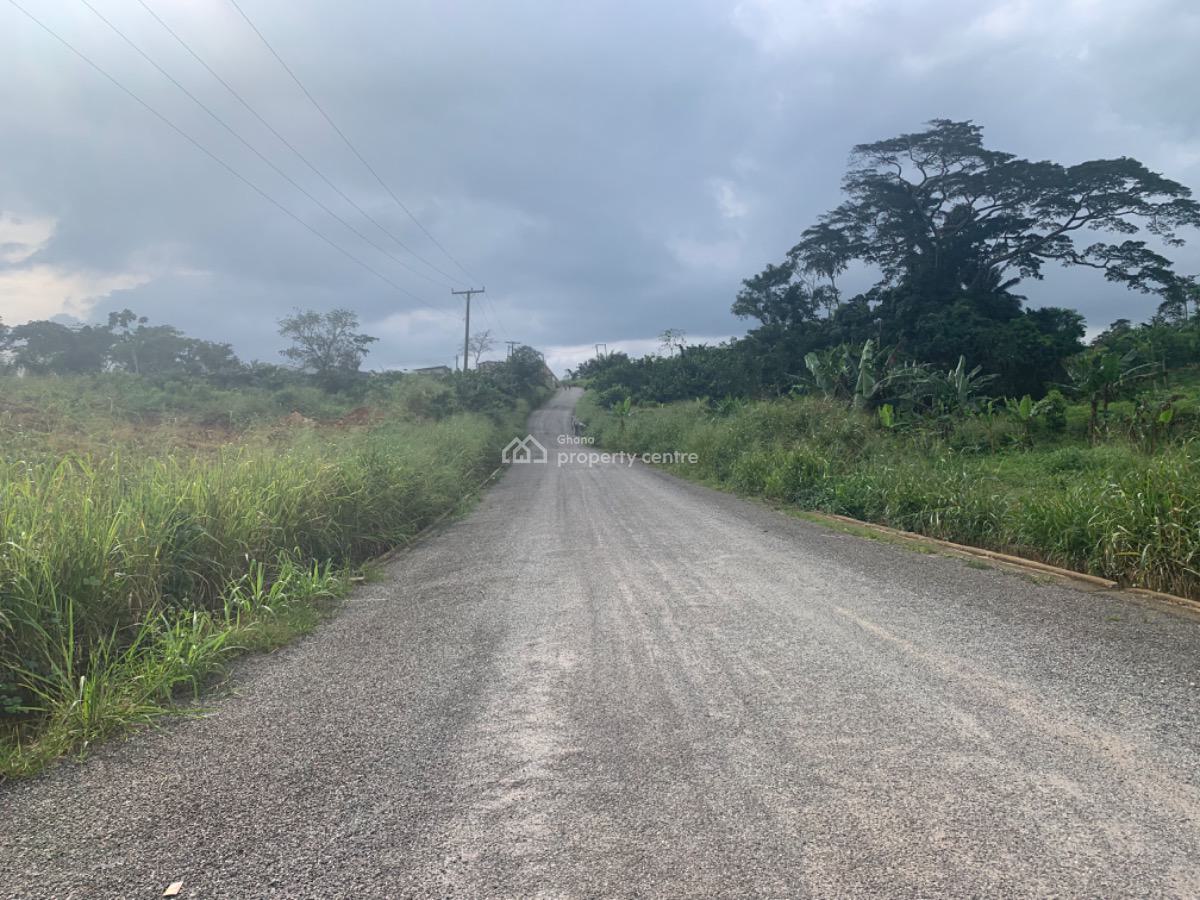 Registered Serviced Plots of Land with Flexible Payment Terms, Aburi, Akuapim South Municipal, Eastern Region, Mixed-use Land for Sale