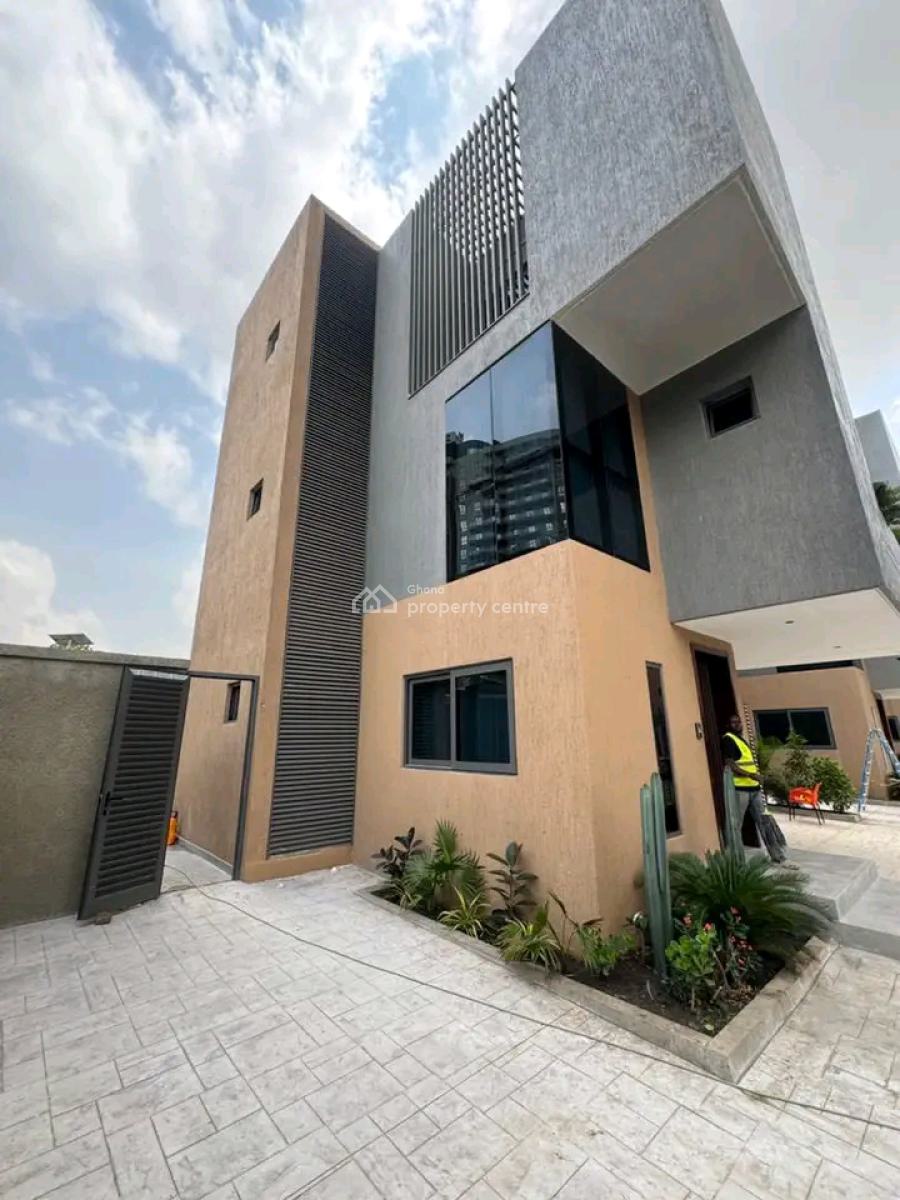 Luxurious 5-bedroom Townhouse @ Airport Residential, Airport Residential Area, Accra, House for Sale