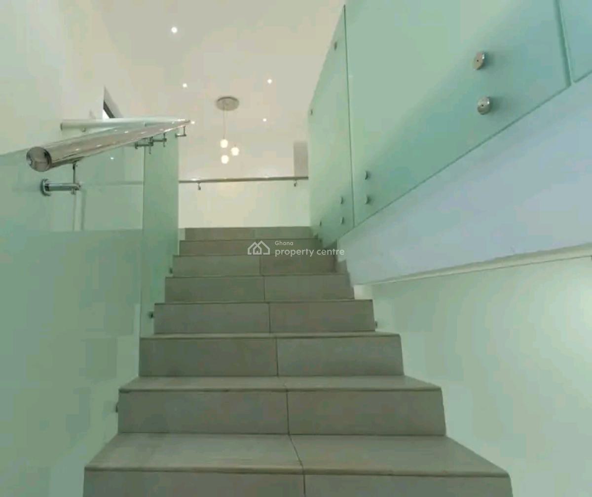 Luxury 4bedroom Townhouse+bq@ Abelemkpe, Abelemkpe, Accra, Townhouse for Rent