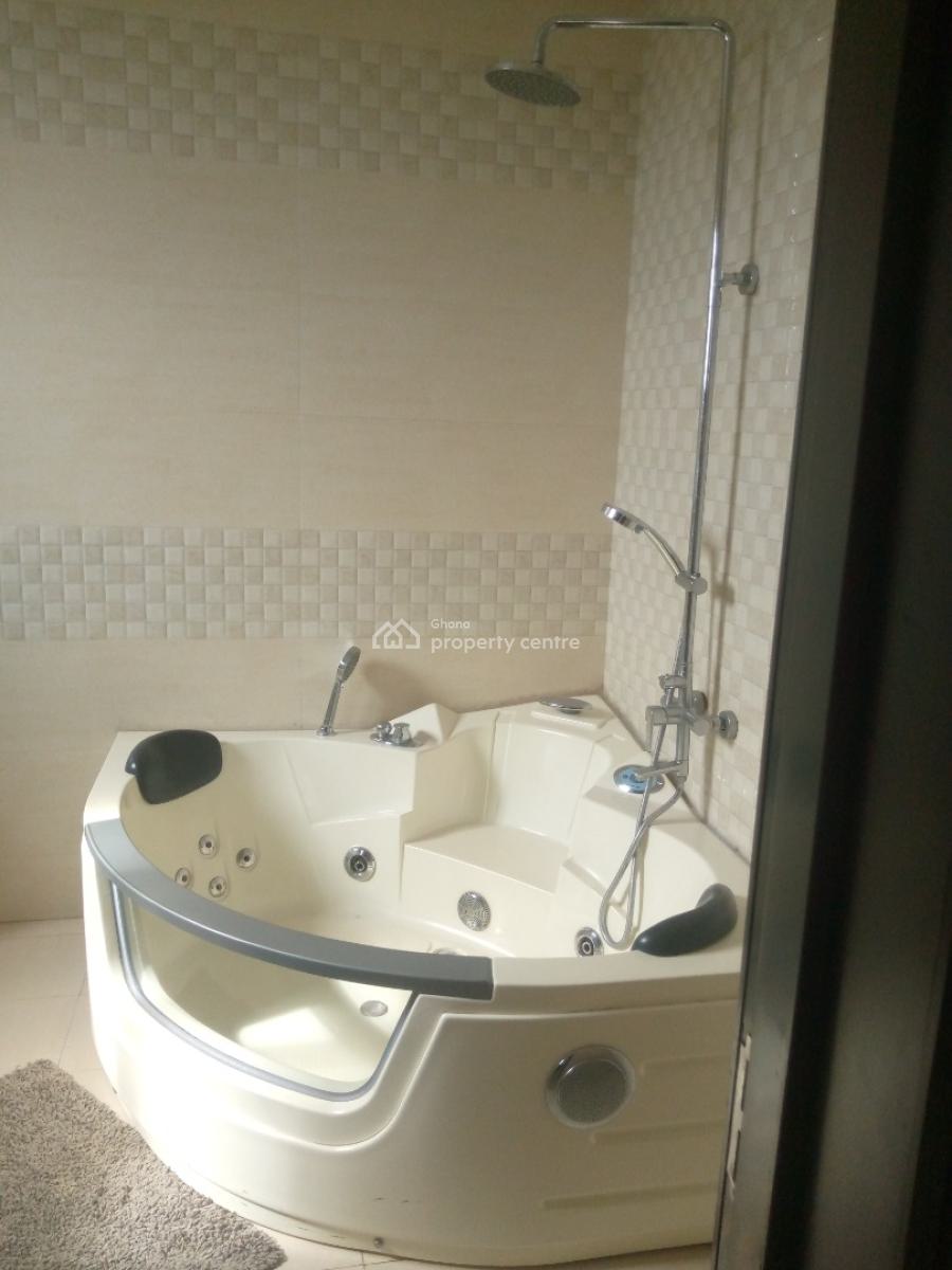 Fully Furnished 1-bedroom Smart Apartment @ East Legon, East Legon (okponglo), Accra, Apartment Short Let
