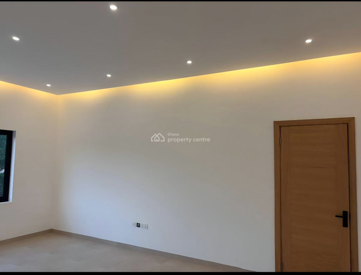 4 Bedroom House with a Boys Quarters at Spintex, Spintex, Accra Metropolitan, Accra, House for Sale