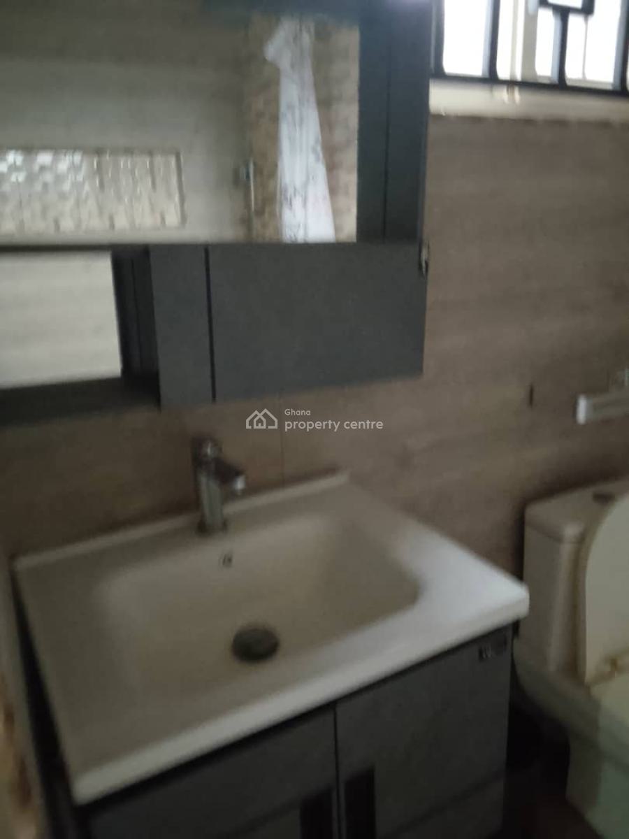 3bedroom Self Contain  Apartment, Tse Addo Filling  Statoin, Tse Addo, Accra, Mini Flat for Rent