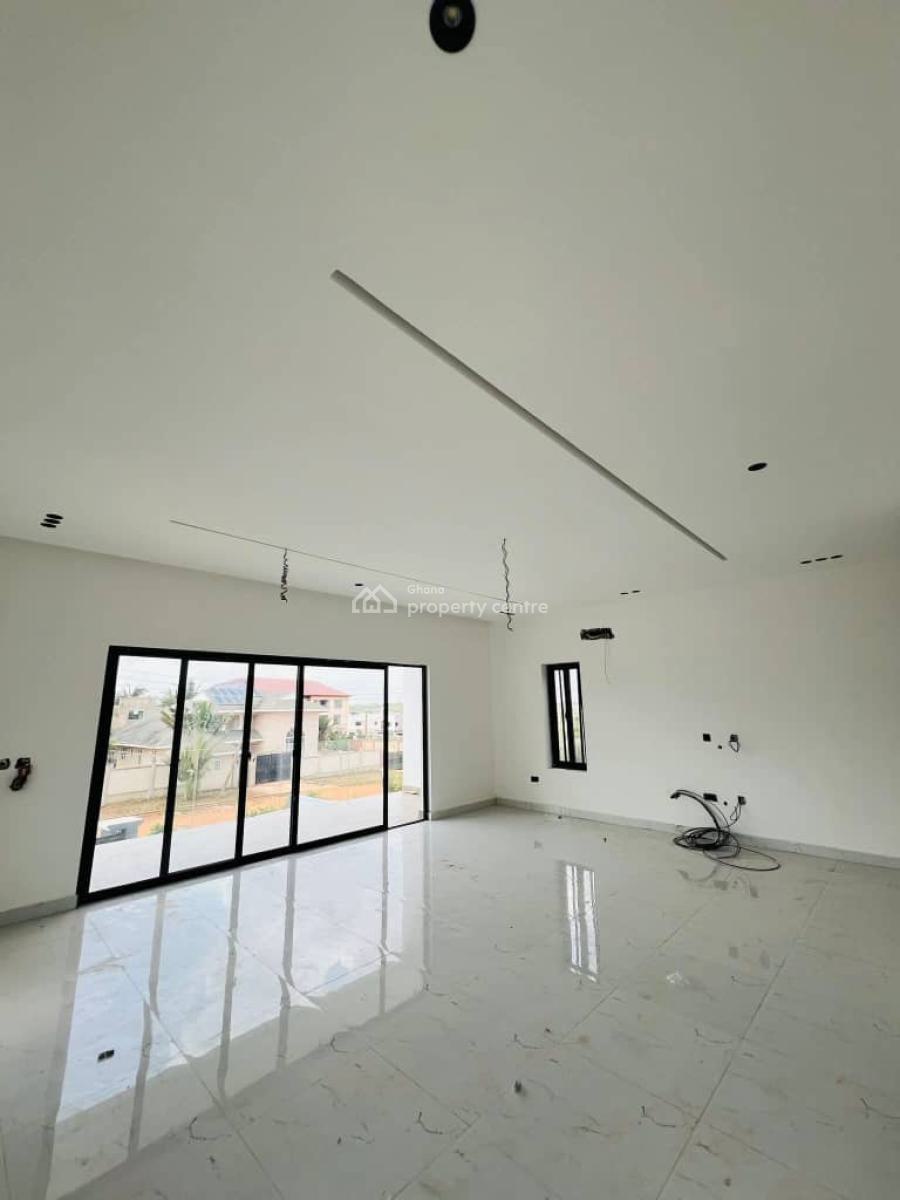 Executive 4 Bedrooms House with Boys Quarters, Ayi Mensah on The Madina - Aburi Highway., Oyarifa, La Nkwantanang Madina Municipal, Accra, Detached Duplex for Sale