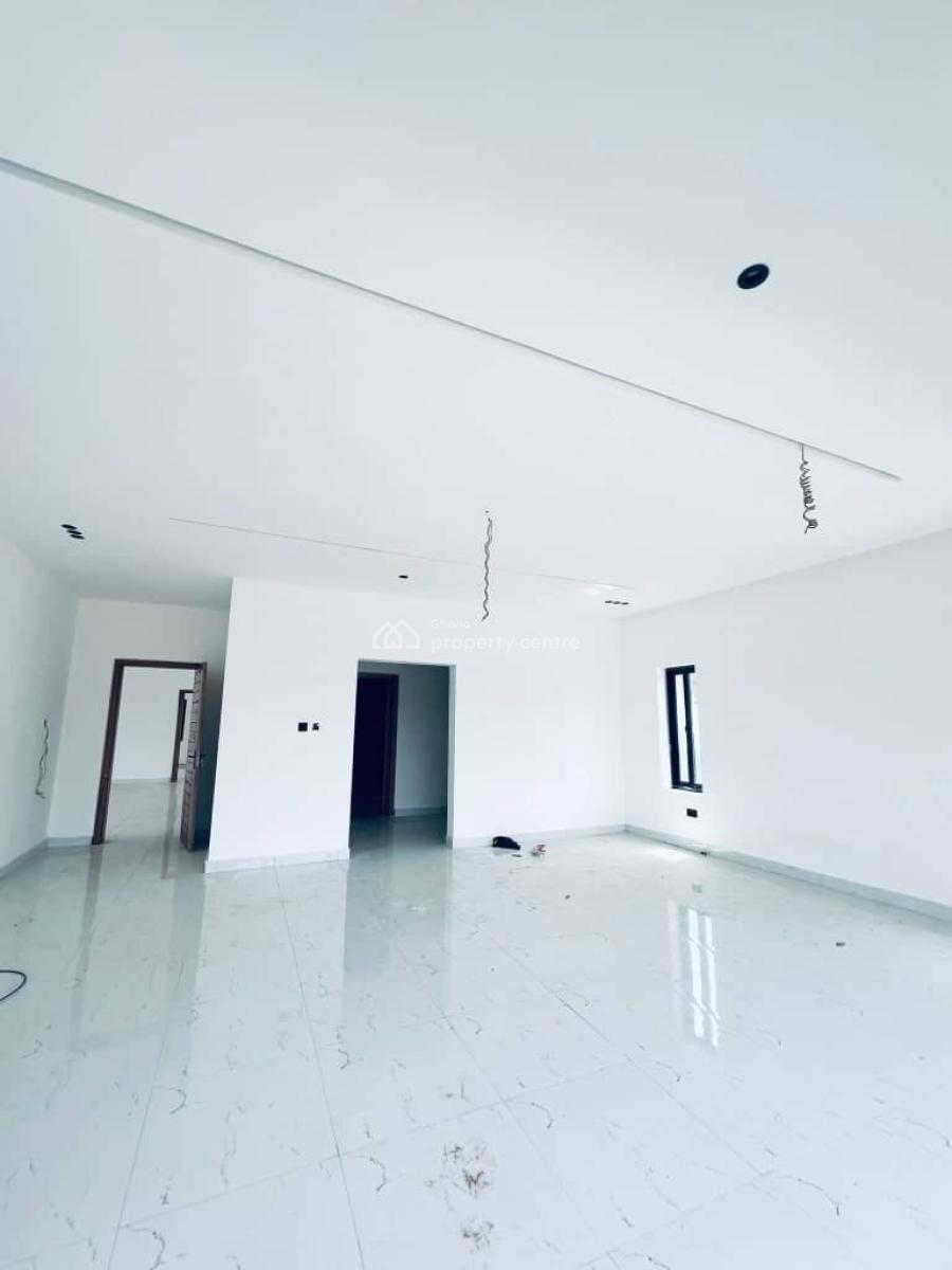 Executive 4 Bedrooms House with Boys Quarters, Ayi Mensah on The Madina - Aburi Highway., Oyarifa, La Nkwantanang Madina Municipal, Accra, Detached Duplex for Sale