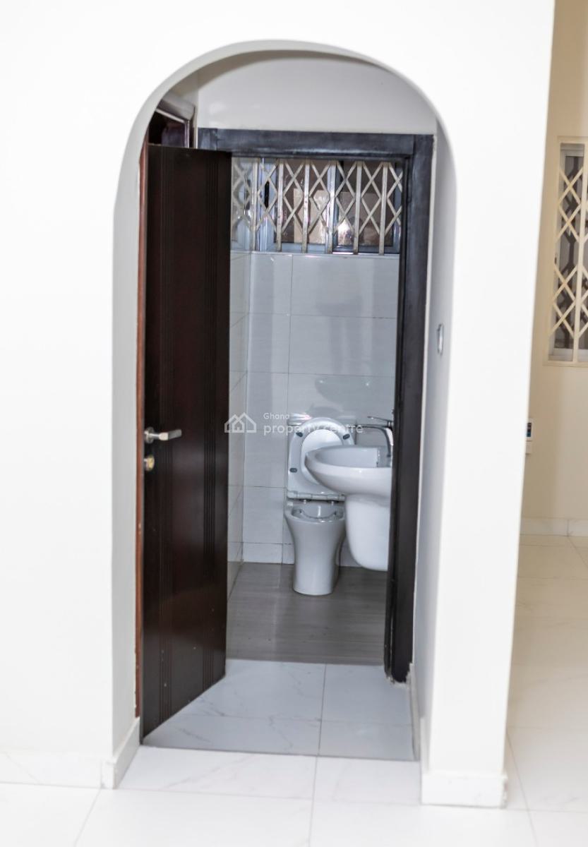 Executive 4 Bedroom, Cantonments, Accra, Townhouse for Rent