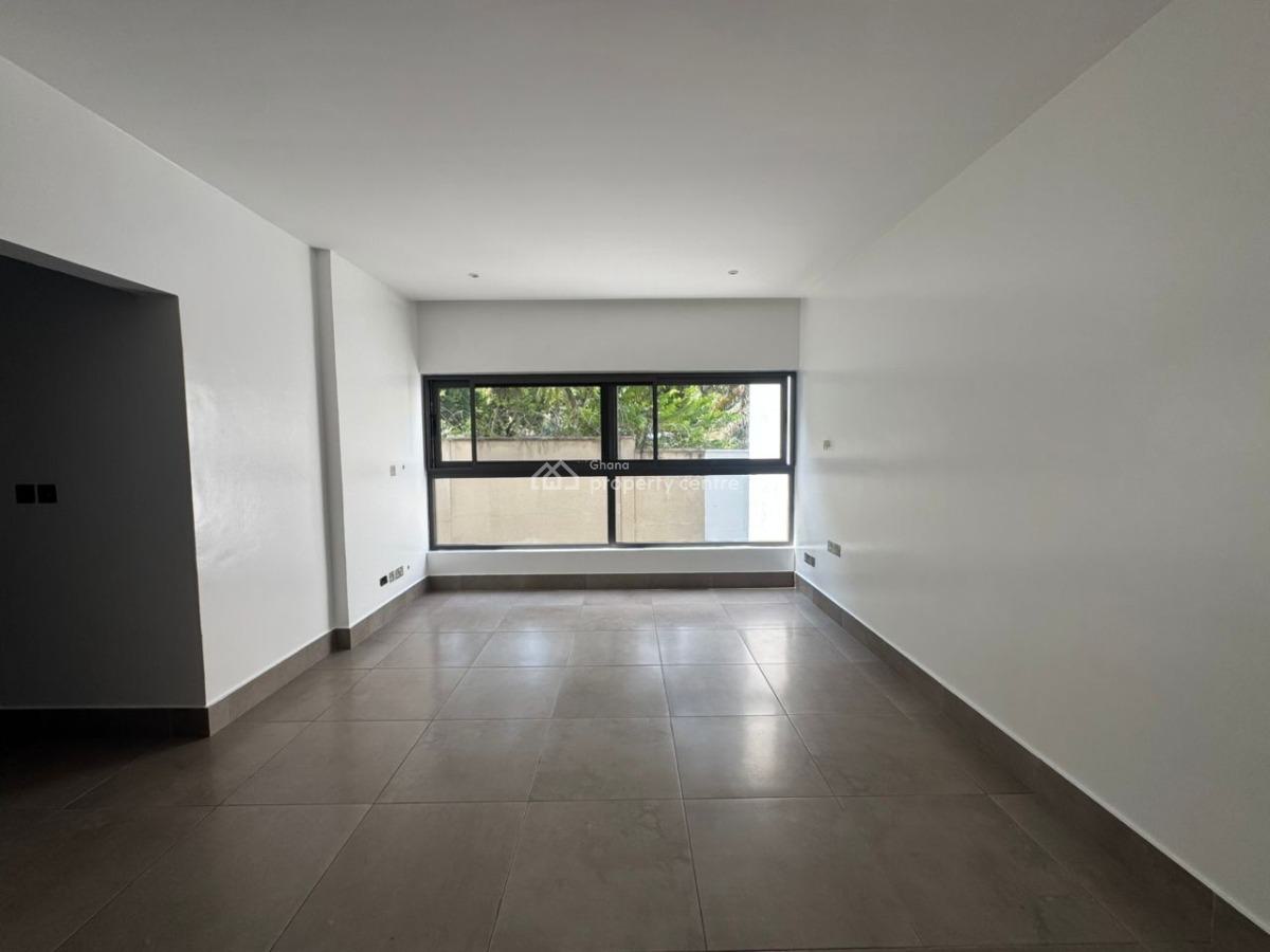 Executive 4 Bedrooms, Burma Camp, Accra, Townhouse for Rent