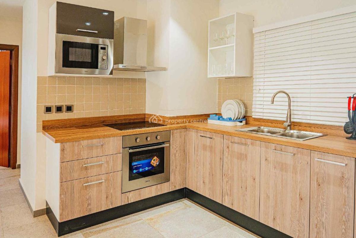 Furnished 1 Bedroom Apartment with Swimming Pool and Gym, Cantonments, Accra, Mini Flat for Rent