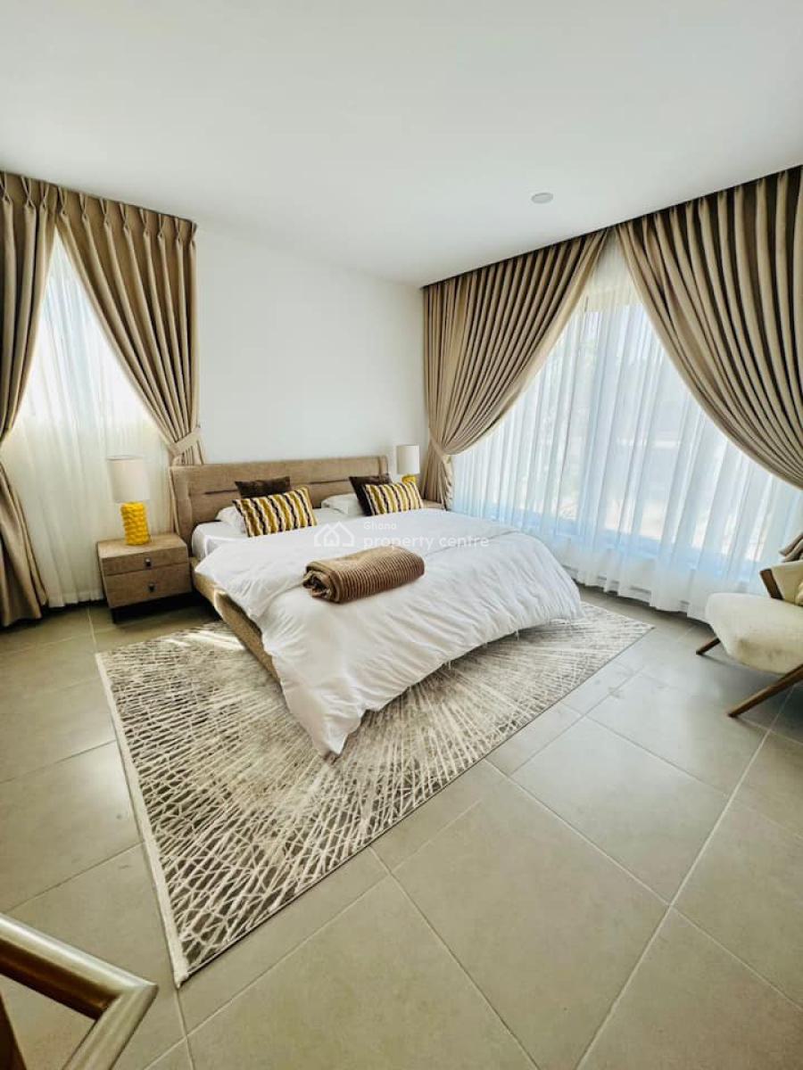 2 Bedroom Duplex with Staff Quarters in a Gated Community with Pool, East Cantonments, Cantonments, Accra, Terraced Duplex for Sale