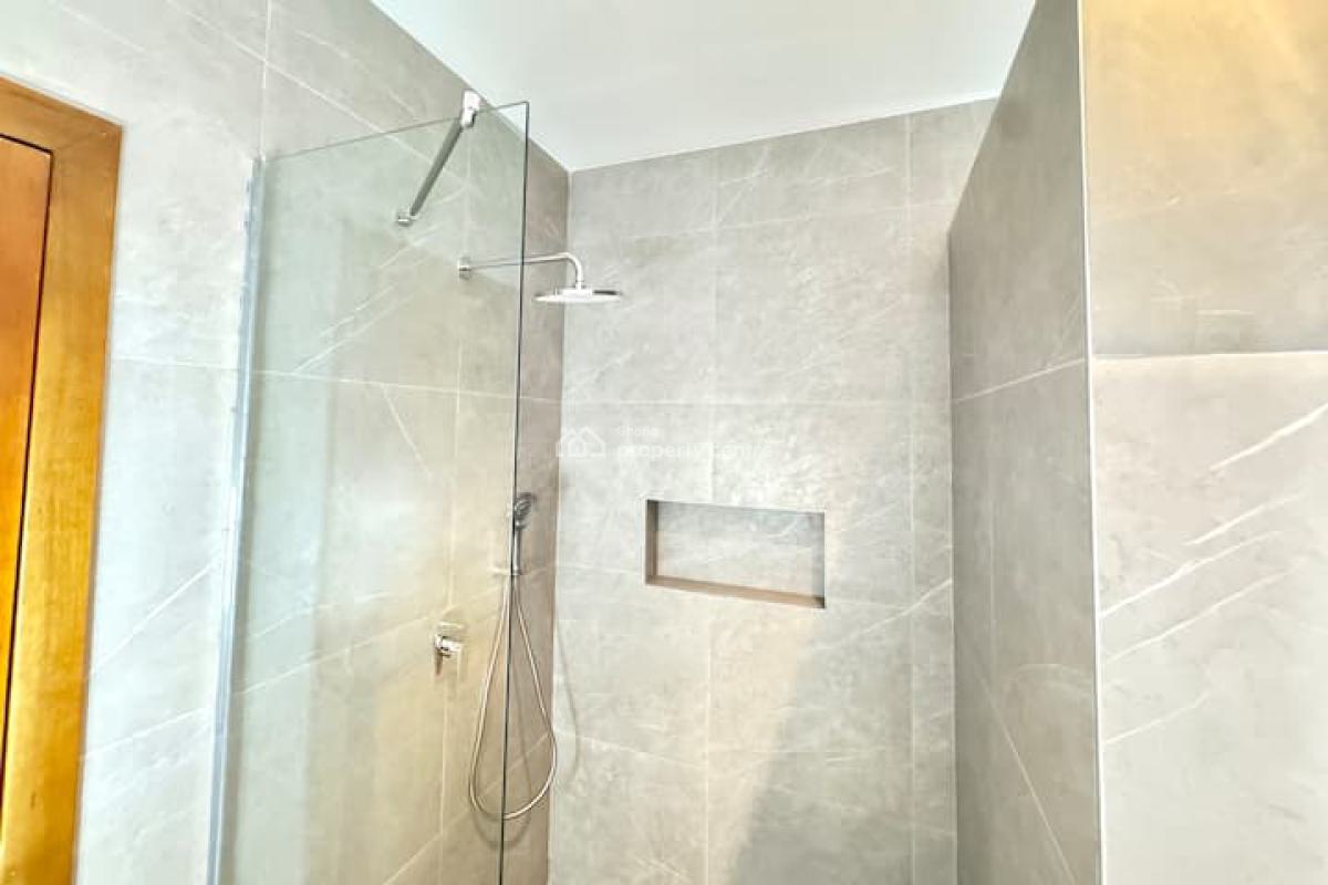 2 Bedroom Duplex with Staff Quarters in a Gated Community with Pool, East Cantonments, Cantonments, Accra, Terraced Duplex for Sale