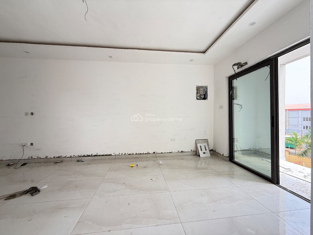 Serviced 2 Bedroom Apartment, Mahama Road, East Airport, Airport Residential Area, Accra, Apartment for Rent