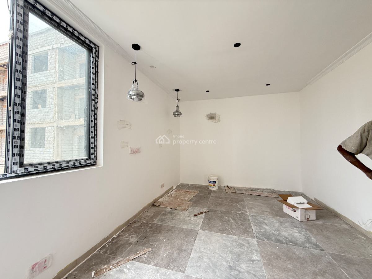 Serviced 2 Bedroom Apartment, Mahama Road, East Airport, Airport Residential Area, Accra, Apartment for Rent