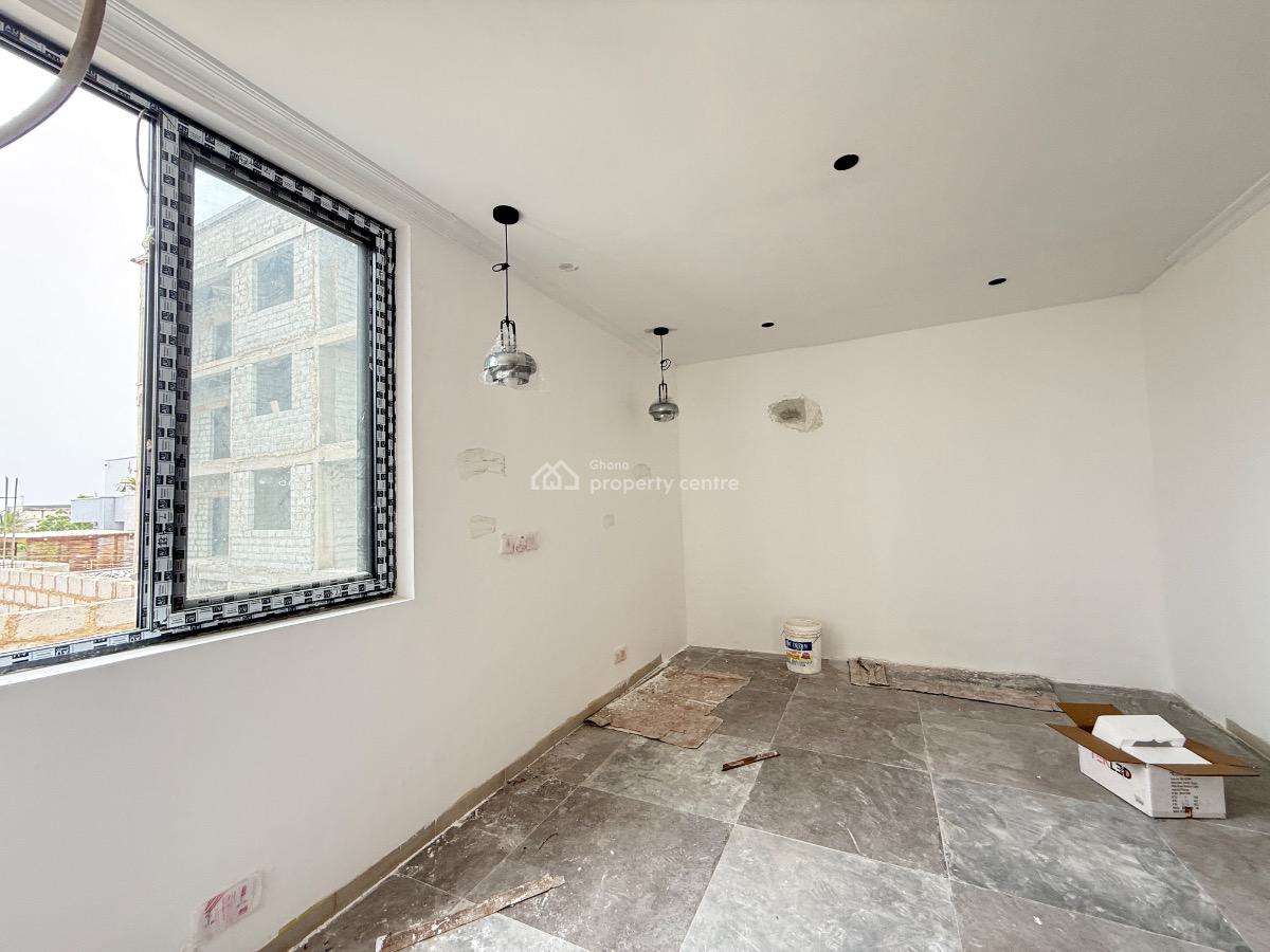 Serviced 2 Bedroom Apartment, Mahama Road, East Airport, Airport Residential Area, Accra, Apartment for Rent