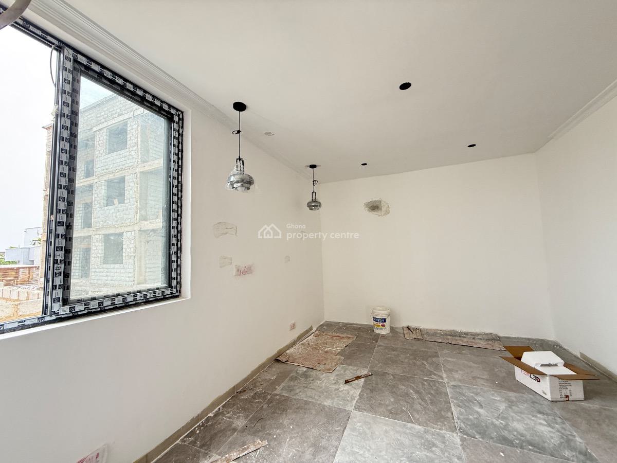 Serviced 2 Bedroom Apartment, Mahama Road, East Airport, Airport Residential Area, Accra, Apartment for Rent