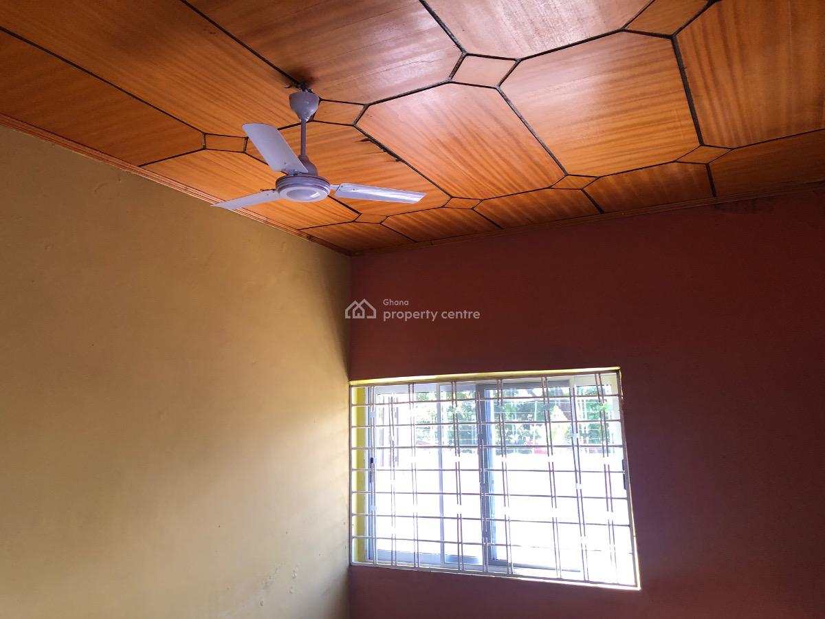 6 Bedrooms House, Nii Kofi Aheley Street, Gbawe, Ga South Municipal, Accra, House for Sale