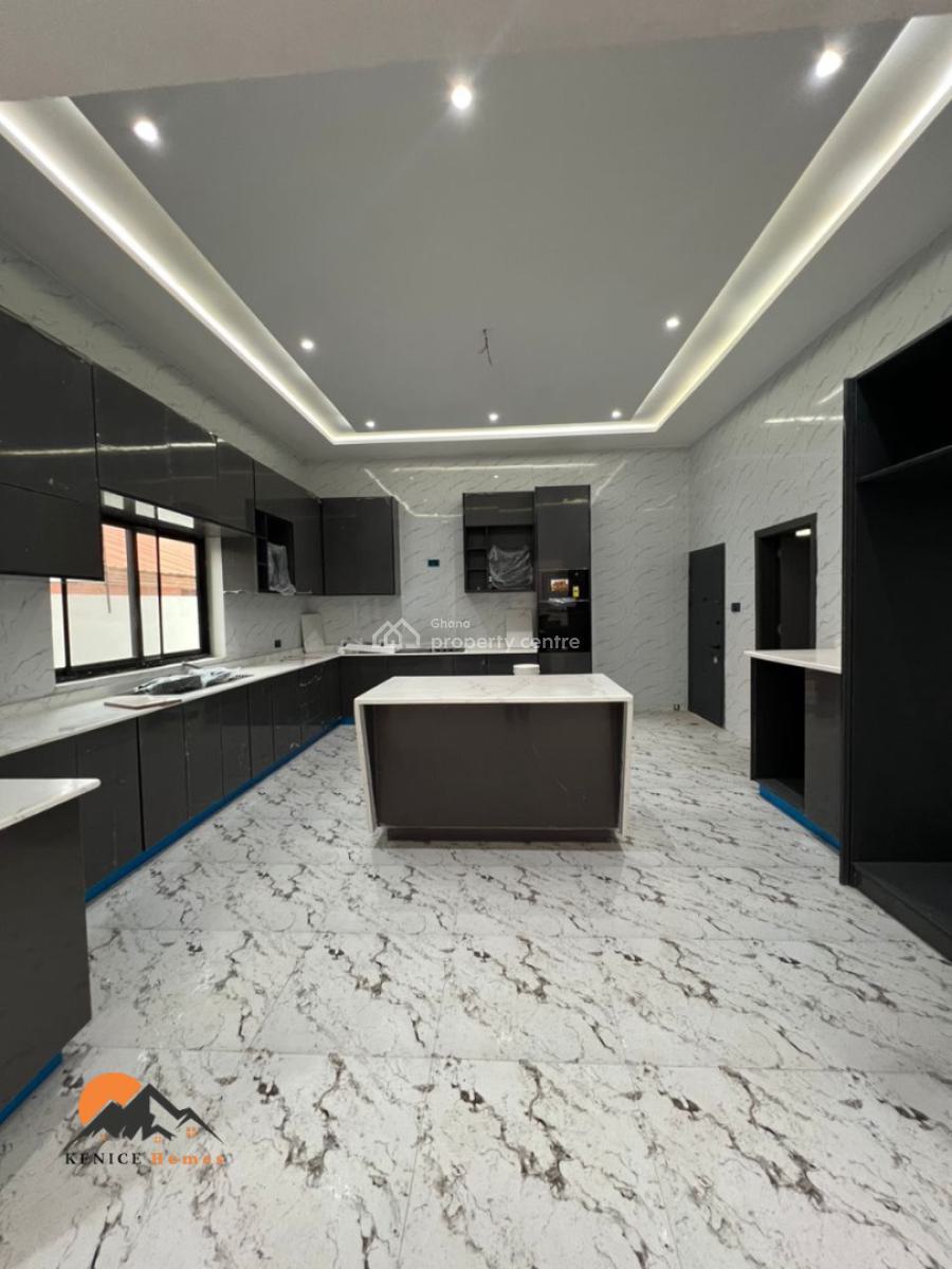 Stunning 4 Bedrooms House, Haatso, Ga East Municipal, Accra, House for Sale