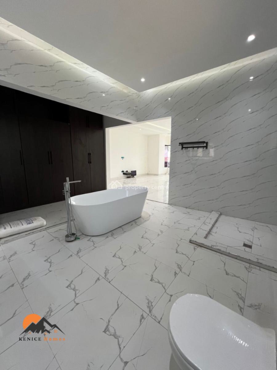 Stunning 4 Bedrooms House, Haatso, Ga East Municipal, Accra, House for Sale