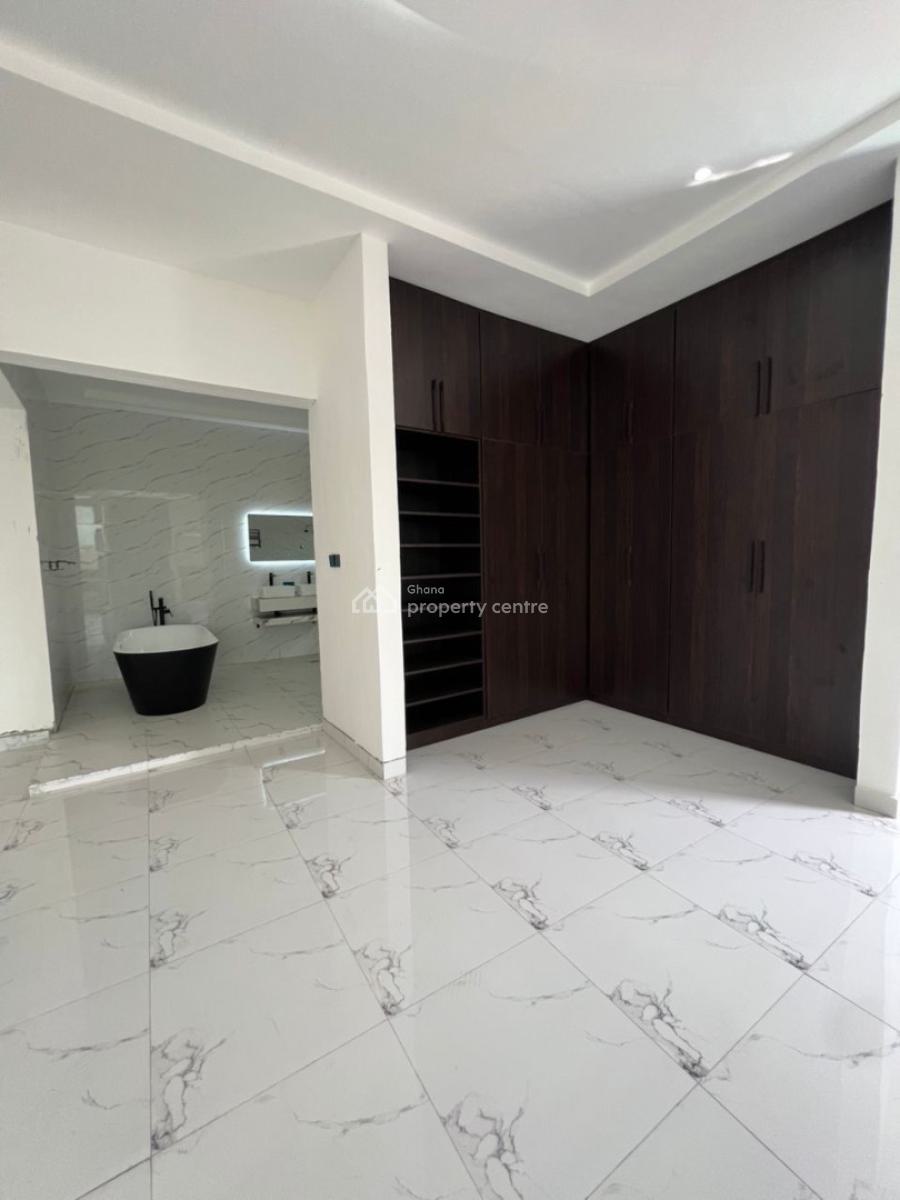 Stunning 4 Bedrooms House, Haatso, Ga East Municipal, Accra, House for Sale