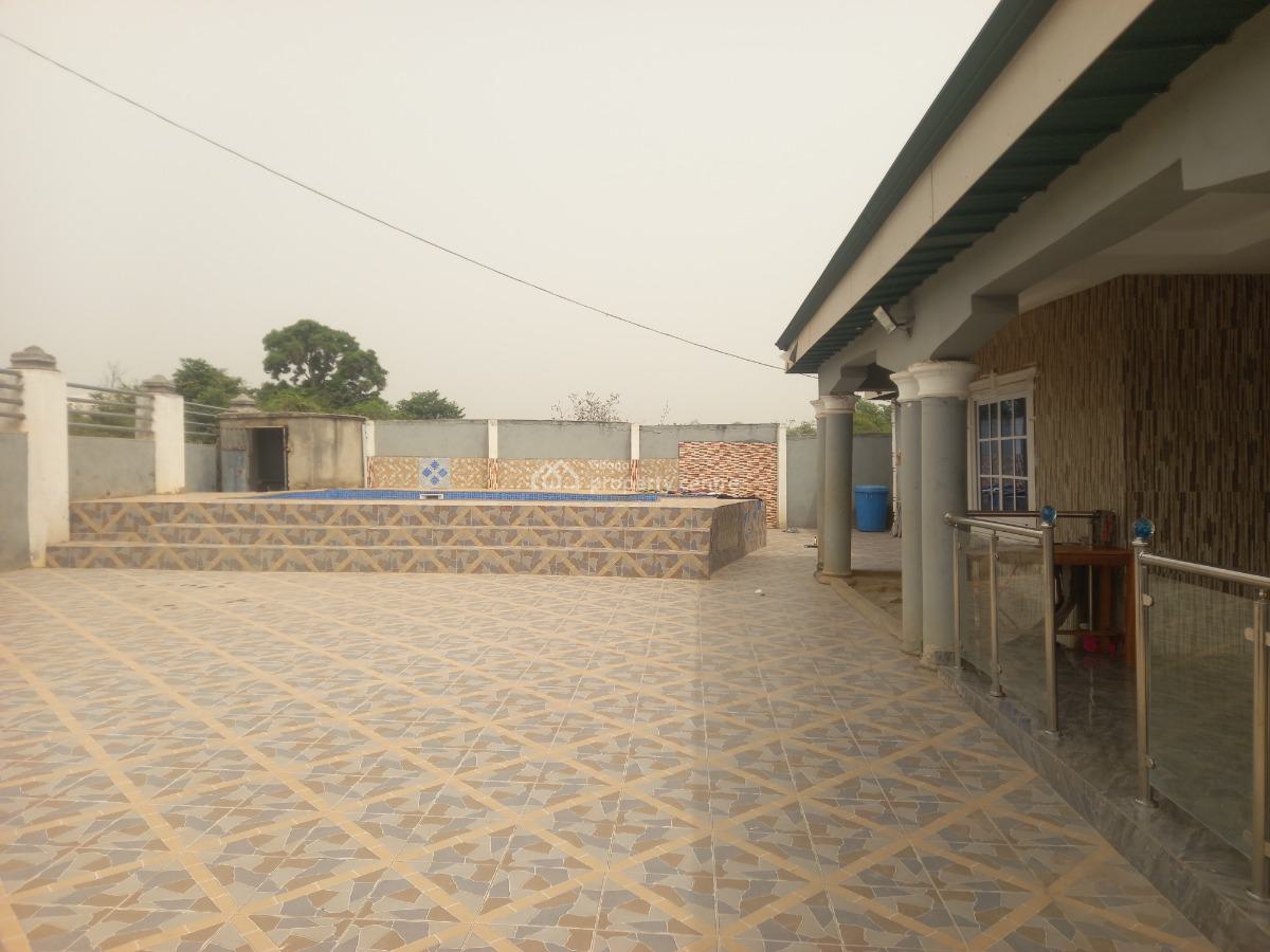 5 Bedrooms, Sewua, Near The Government Hospital, Atonsu Road, Kumasi Metropolitan, Ashanti, House for Sale