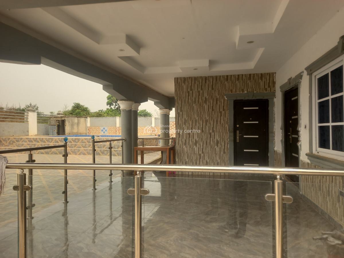 5 Bedrooms, Sewua, Near The Government Hospital, Atonsu Road, Kumasi Metropolitan, Ashanti, House for Sale