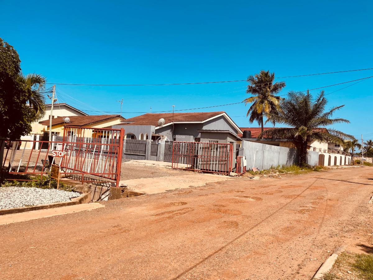 Expandable 2 Bedrooms, Manet Cottage, Baatsonaa, Spintex, Accra, Detached Duplex for Sale
