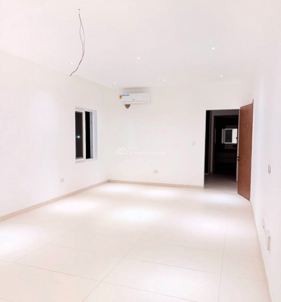 4 Bedroom House with a Boys Quarters, Spintex, Accra Metropolitan, Accra, House for Sale