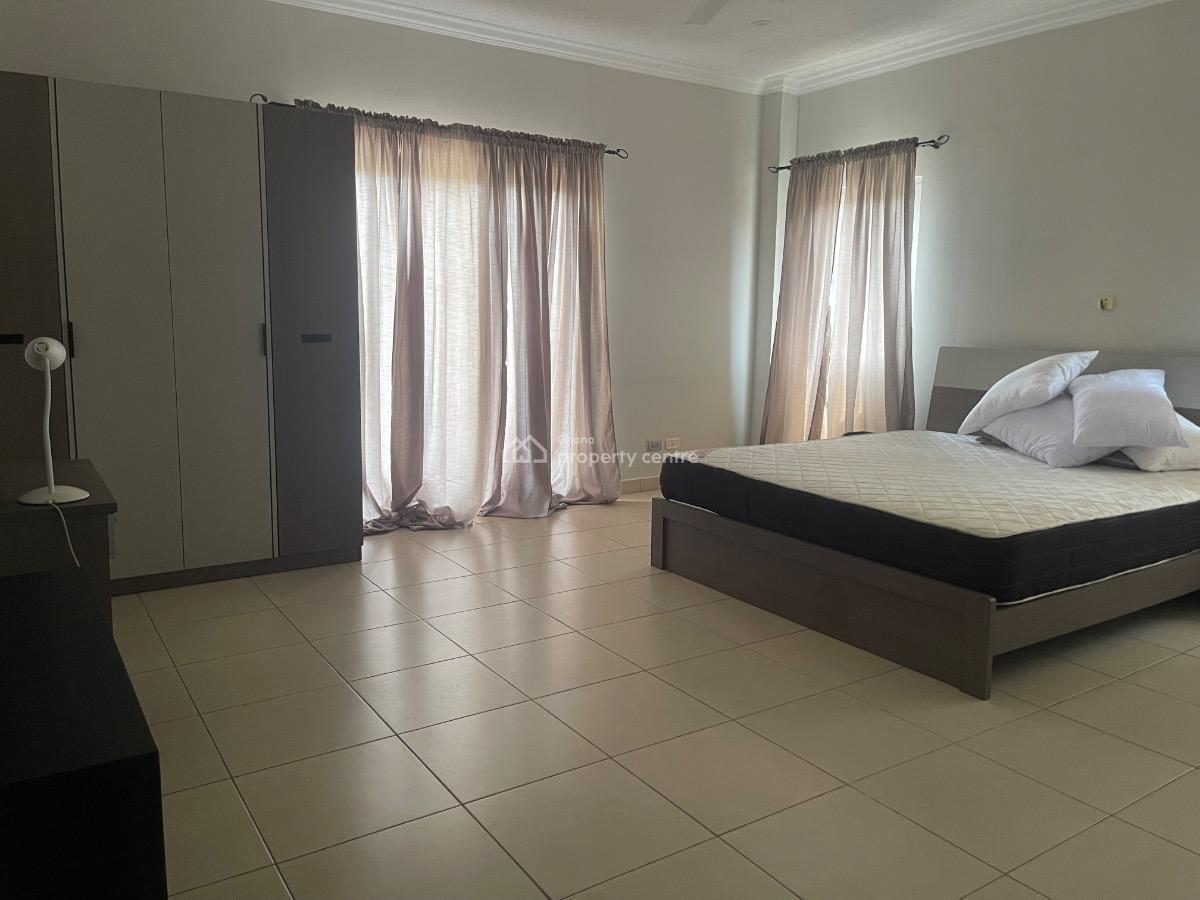 Luxurious 3 Bedrooms Penthouse, Airport Residential Area, Accra, Apartment for Sale