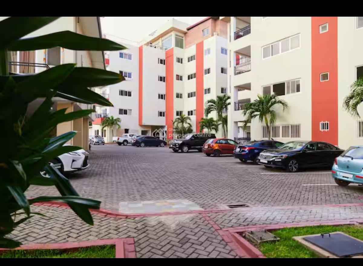 Luxurious 3 Bedrooms Penthouse, Airport Residential Area, Accra, Apartment for Sale