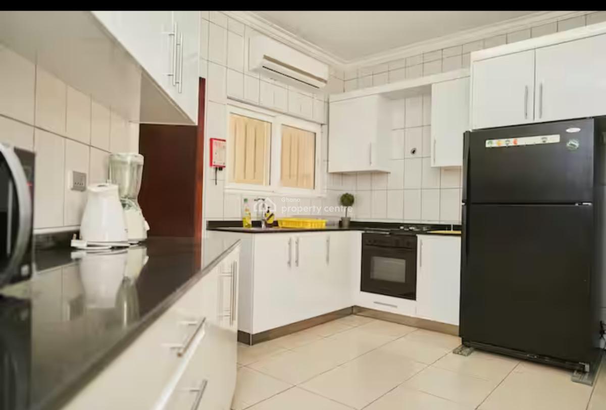 Luxurious 3 Bedrooms Penthouse, Airport Residential Area, Accra, Apartment for Sale
