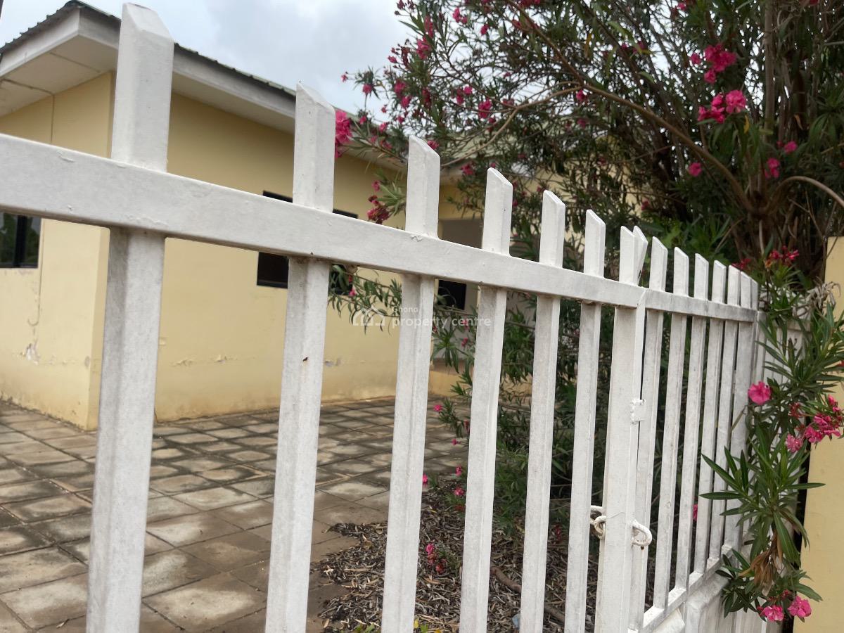 2 Bedrooms Semi-detached House, Devtraco Estates, Community 25, Tema, Accra, Semi-detached Bungalow for Sale