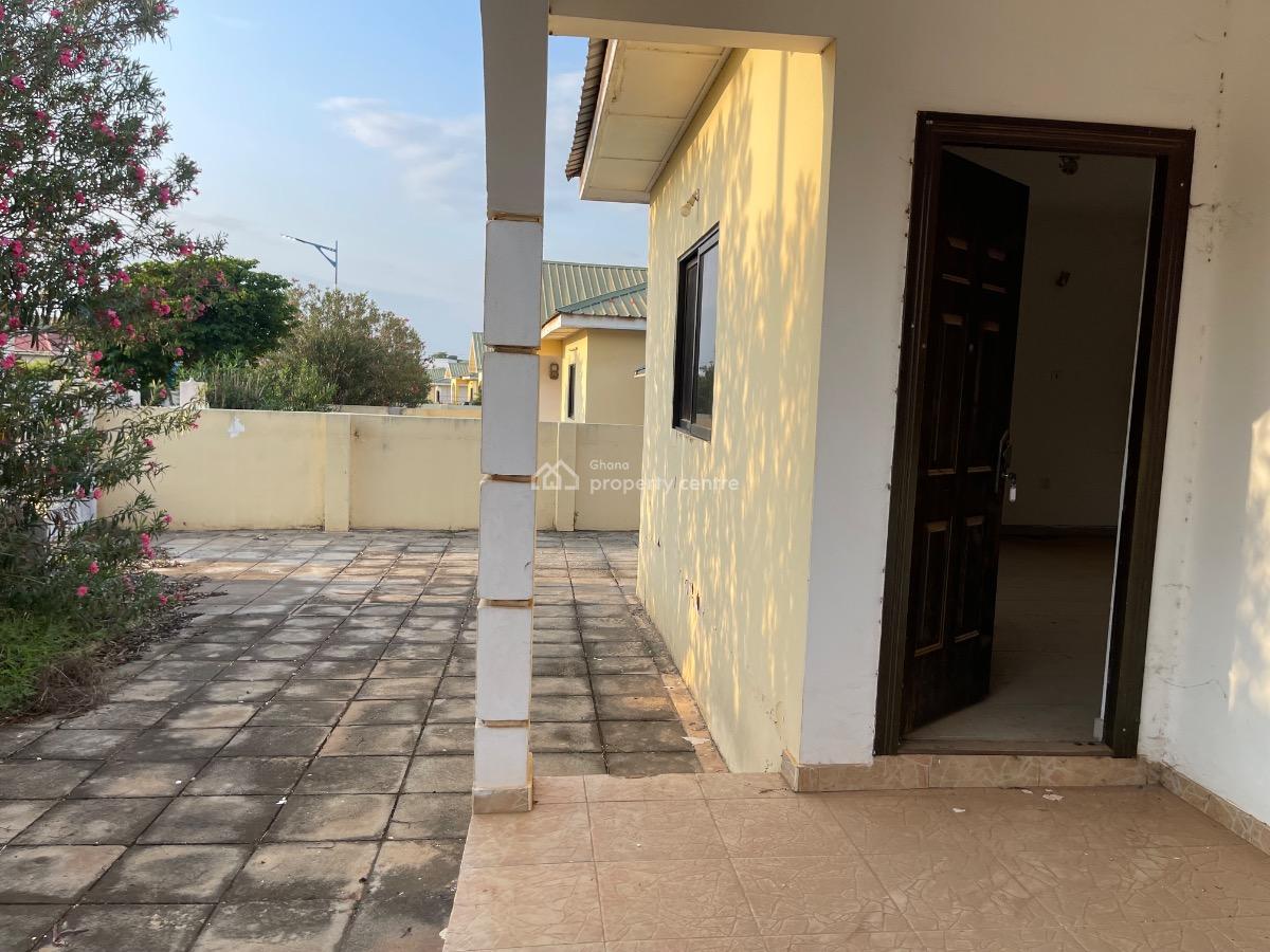 2 Bedrooms Semi-detached Bungalow, Devtraco Estates, Community 25, Tema, Accra, Semi-detached Bungalow for Sale