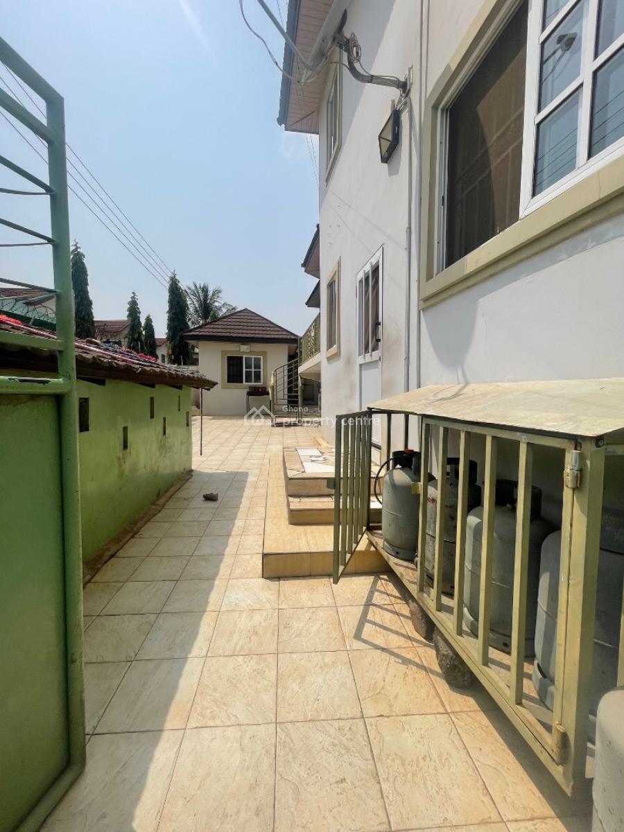 Furnished Home- 4-bedrooms - 2 Bq, Hfc Eatates, Baatsonaa, Spintex, Accra, House for Sale