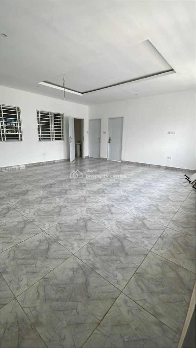 3 Bedrooms Semi-detached House, Danfa, Ga East Municipal, Accra, House for Sale