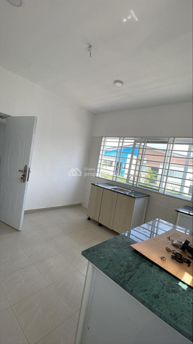3 Bedrooms Semi-detached House, Danfa, Ga East Municipal, Accra, House for Sale