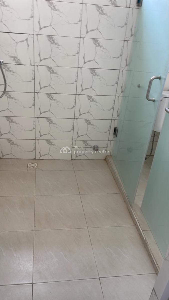 3 Bedrooms Semi-detached House, Danfa, Ga East Municipal, Accra, House for Sale