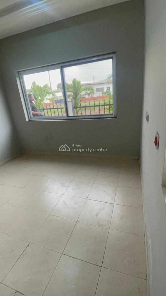 2 Bedrooms Semi-detached House, Danfa, Ga East Municipal, Accra, House for Sale