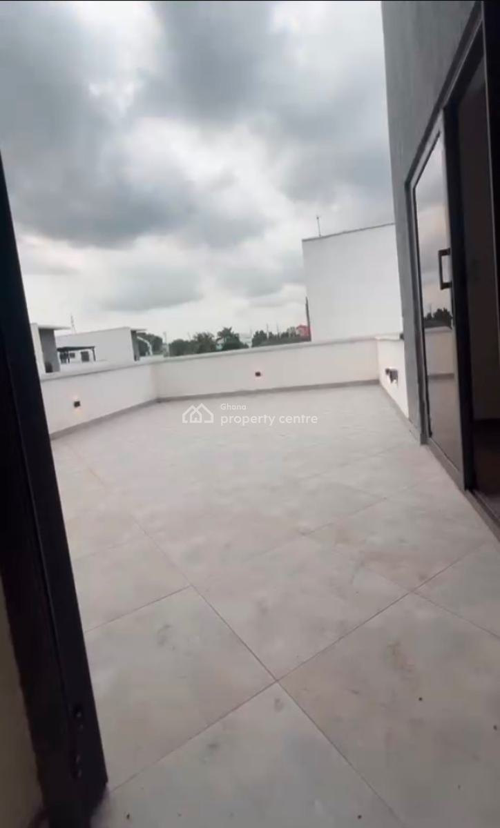 Beautiful Townhouse-5-bedrooms, 1-room Bq, South Shiashie, Accra, Townhouse for Sale